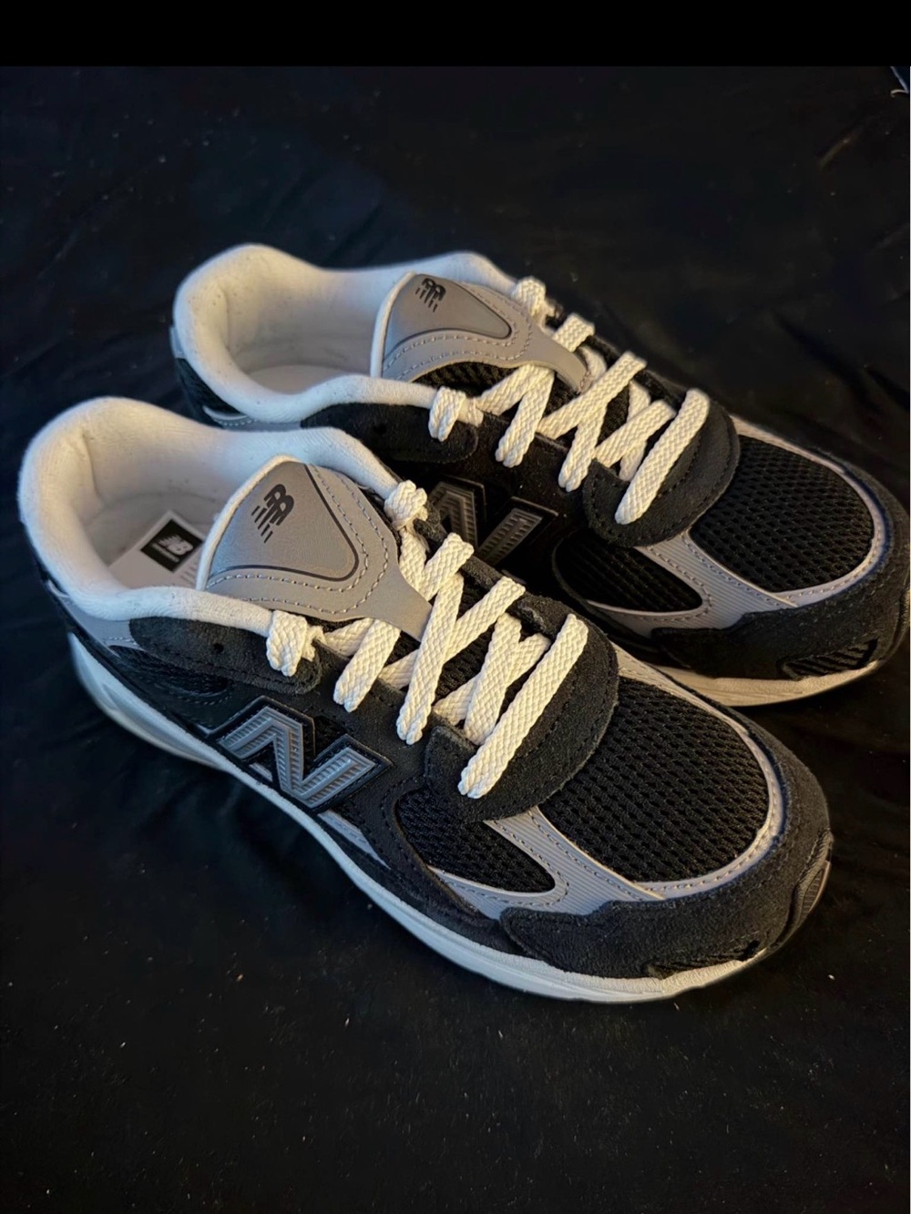 New Balance - Picture 4 of 6